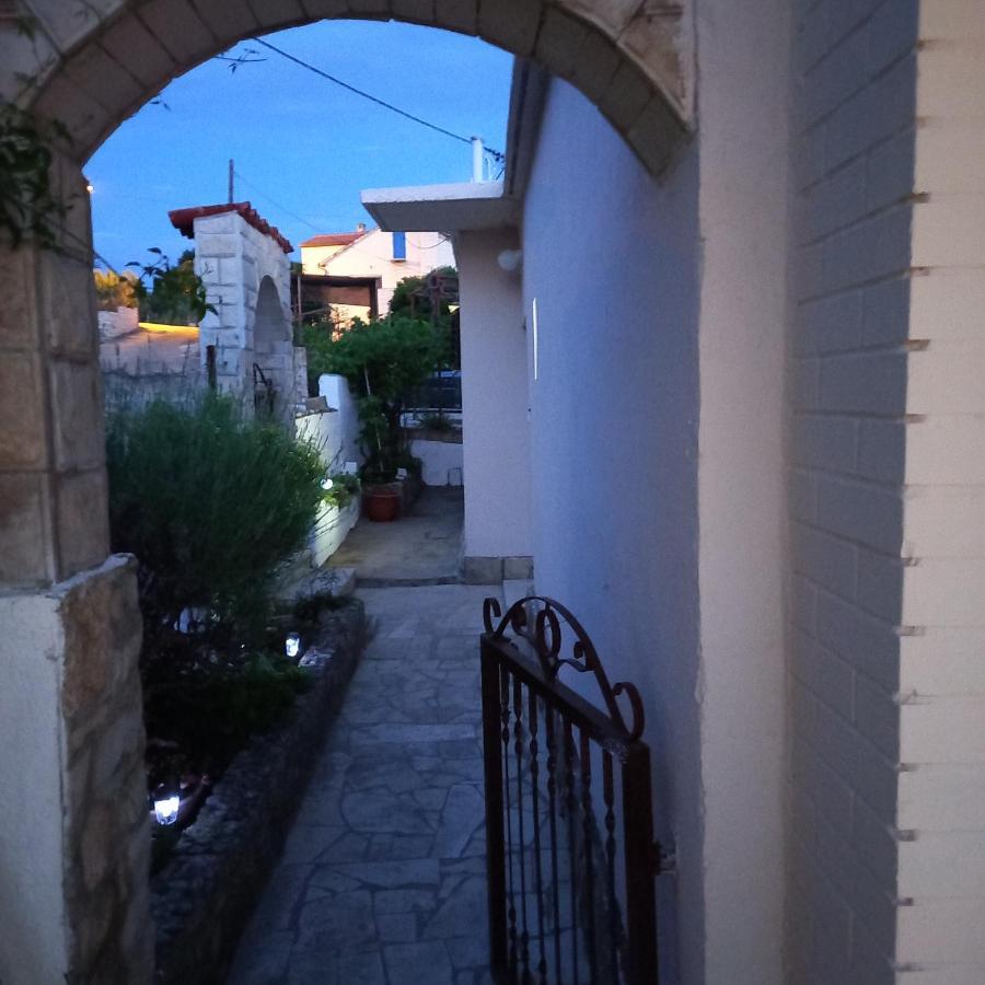 Kuca Za Odmor Skalina - Sea View Villa Splitska Luaran gambar